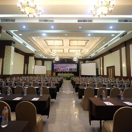 Pandanaran Hotel Semarang Zewnętrze zdjęcie