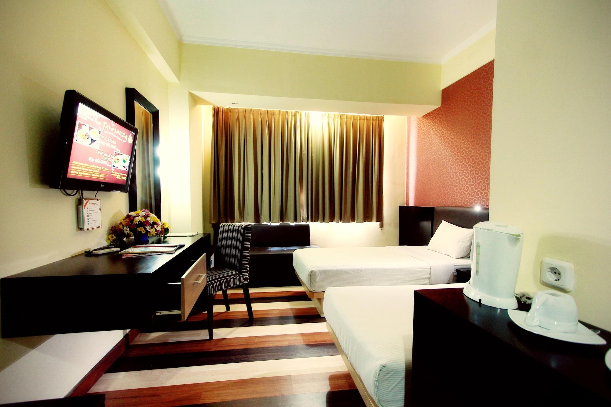 Pandanaran Hotel Semarang Zewnętrze zdjęcie