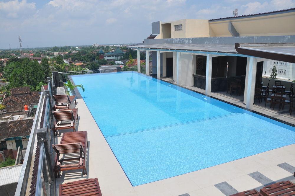 Pandanaran Hotel Semarang Zewnętrze zdjęcie