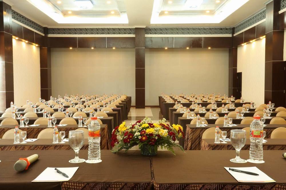 Pandanaran Hotel Semarang Zewnętrze zdjęcie